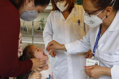 Campanha de vacinação contra poliomielite entra na última semana
