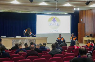 Comissão Permanente de Atuação em Emergências reuniu-se para debater sobre o frio e avaliar trabalho em incêndio do prédio da Segurança