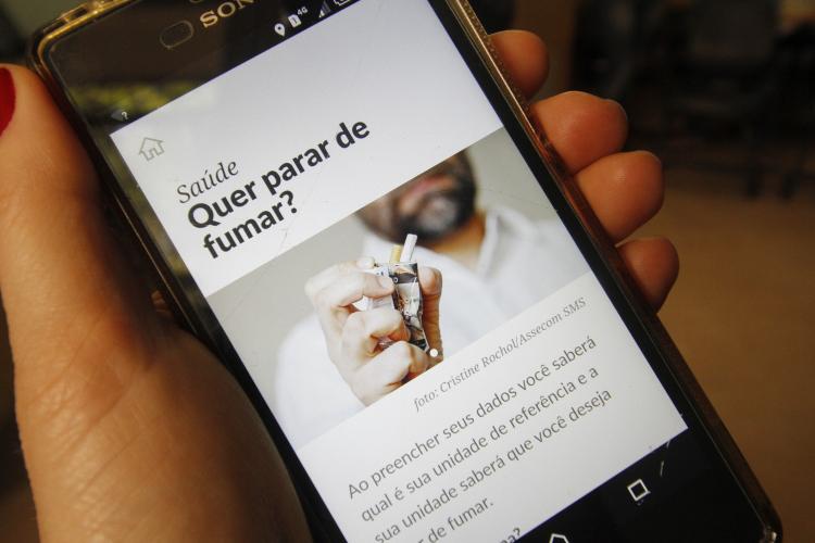 SMS através do Programa Municipal de Controle ao Tabagismo, e no Dia Nacional de Combate ao Fumo, lança a funcionalidade do aplicativo #EuFacoPoa para quem quer parar de fumar. Local: Auditório CS Modelo