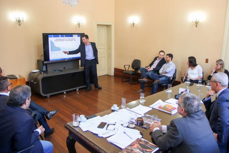 EXECUTIVO