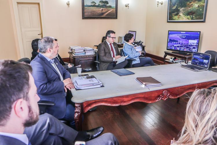 EXECUTIVO