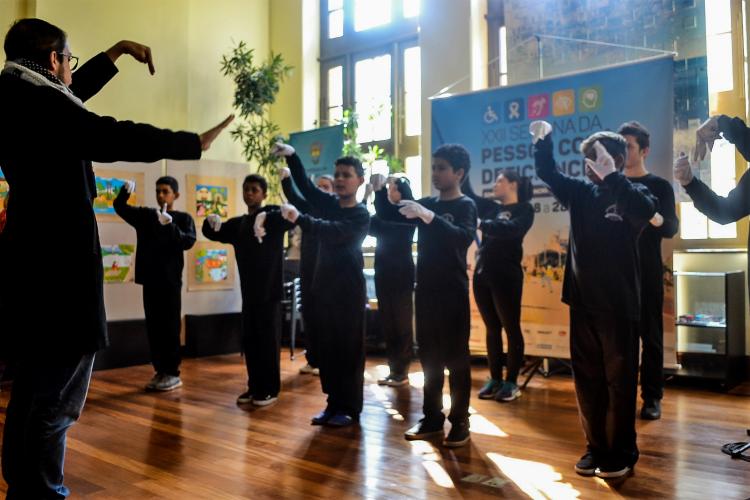 DESENVOLVIMENTO SOCIAL E ESPORTE