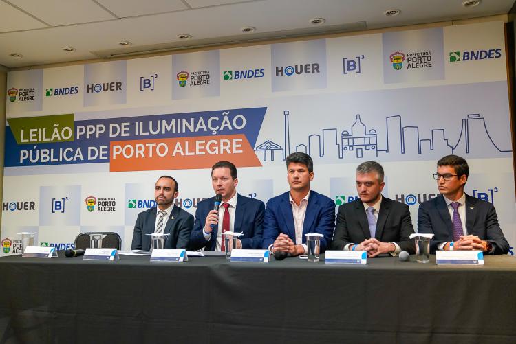 EXECUTIVO