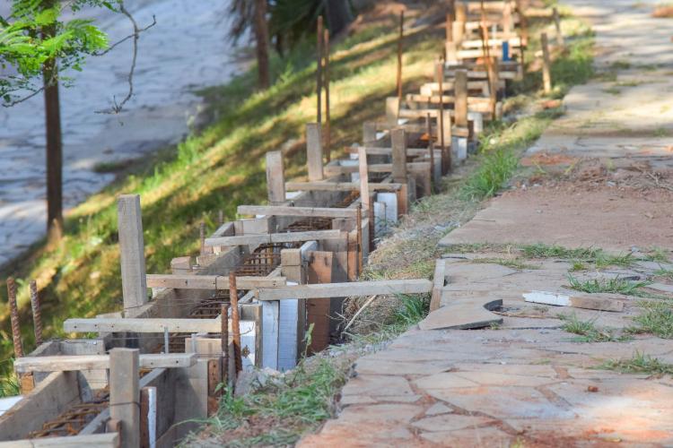 INFRAESTRUTURA E MOBILIDADE URBANA