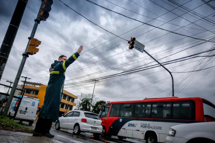 TRANSPORTE E CIRCULAÇÃO