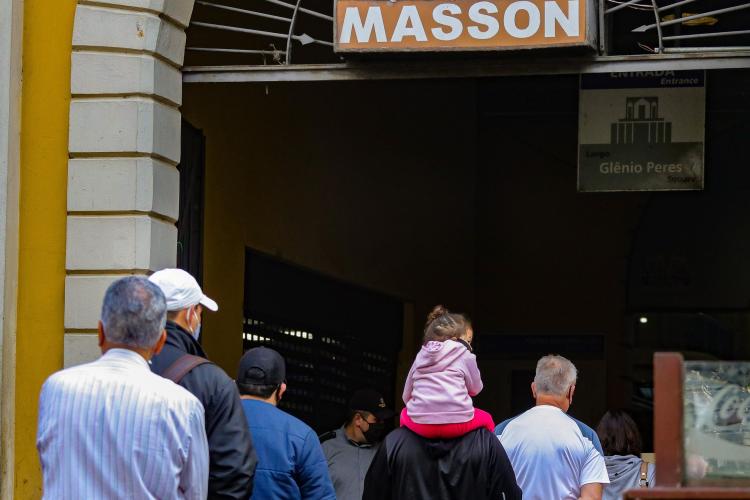 DESENVOLVIMENTO ECONÔMICO