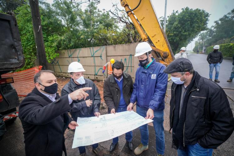 INFRAESTRUTURA E MOBILIDADE URBANA INFRAESTRUTURA E MOBILIDADE URBANA