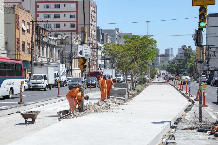 INFRAESTRUTURA E MOBILIDADE URBANA