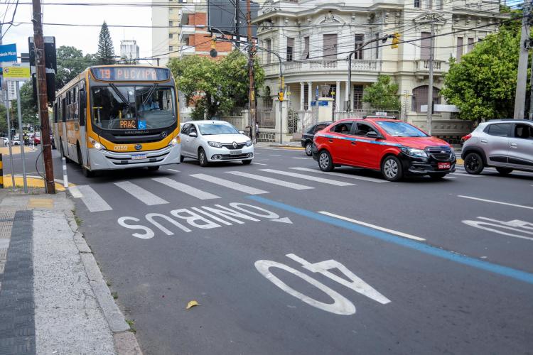 TRANSPORTE E CIRCULAÇÃO