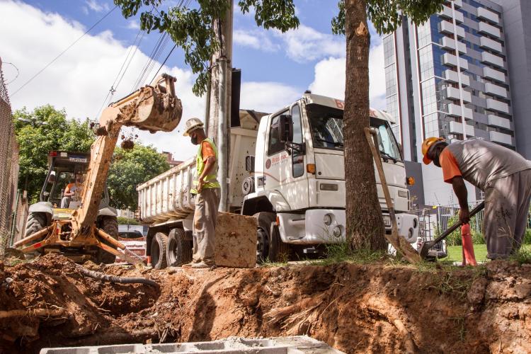 SERVIÇOS URBANOS