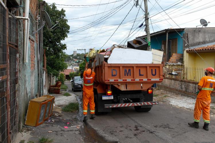 SERVIÇOS URBANOS