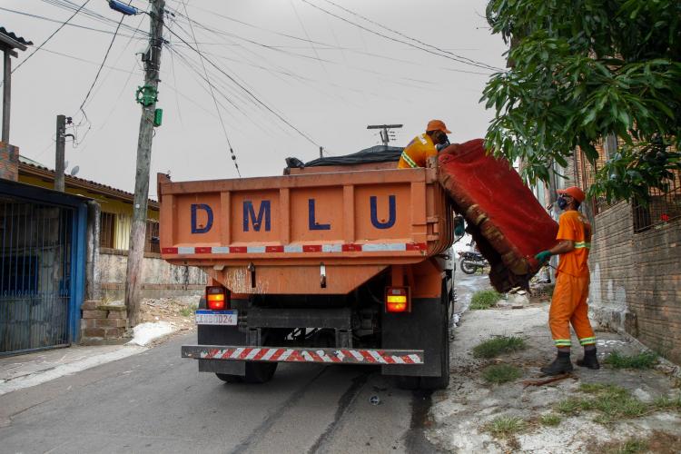 SERVIÇOS URBANOS