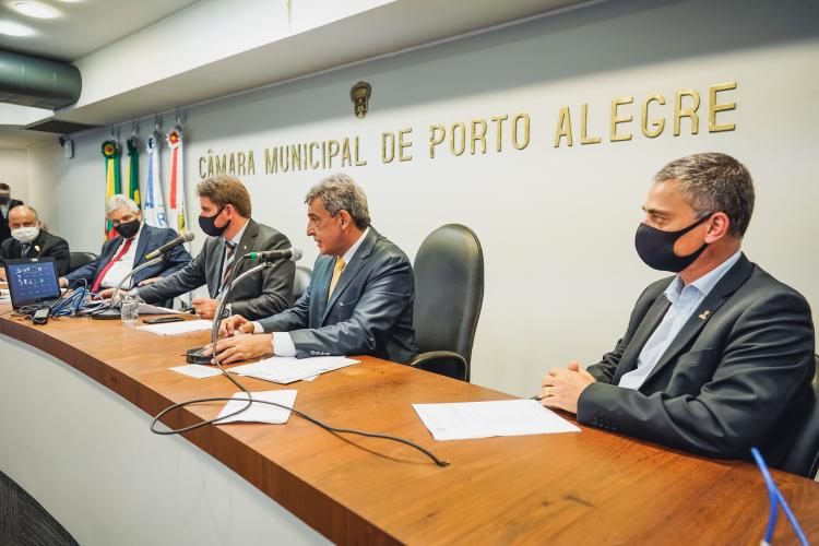 EXECUTIVO