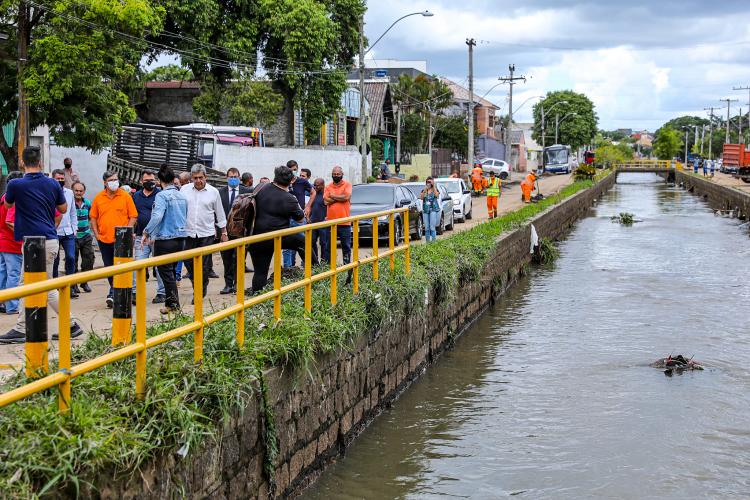 SERVIÇOS URBANOS