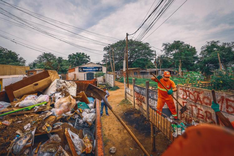 SERVIÇOS URBANOS