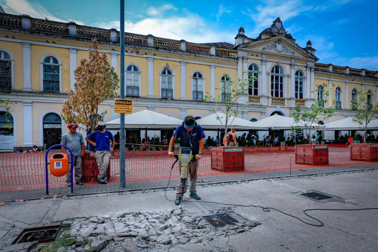 SERVIÇOS URBANOS