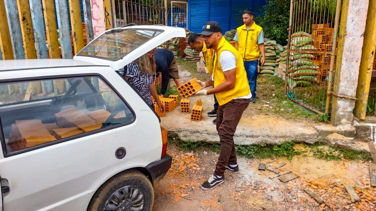 Habitação e Regularização Fundiária