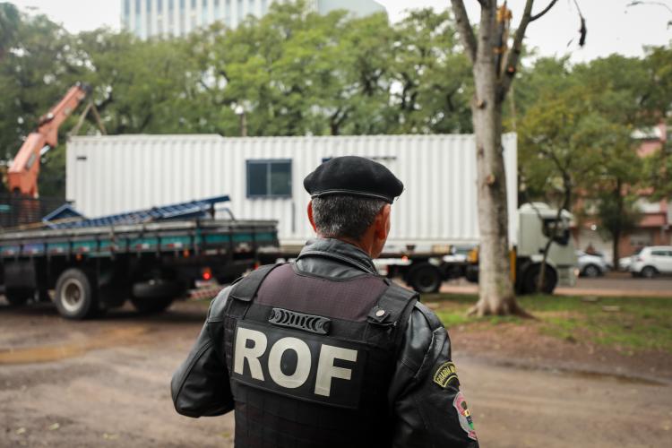 SMSEG - Chegada do contêiner da GM na Redenção