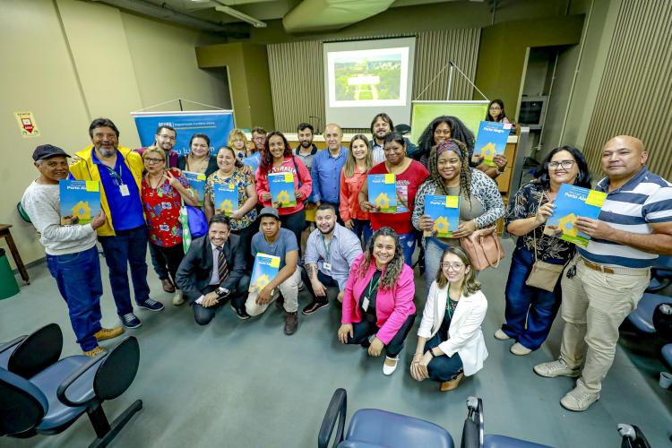 HABITAÇÃO E REGULARIZAÇÃO FUNDIÁRIA