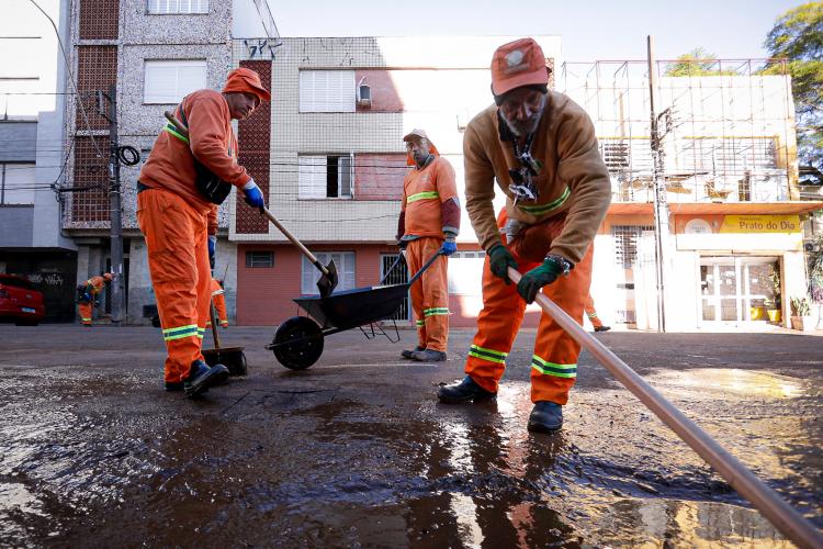 SERVIÇOS URBANOS 