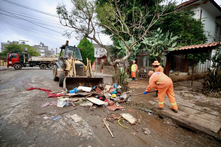 SERVIÇOS URBANOS 