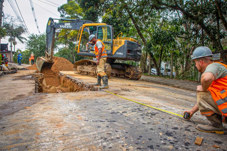 SERVIÇOS URBANOS 