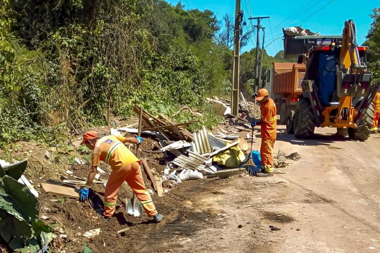 SERVIÇOS URBANOS