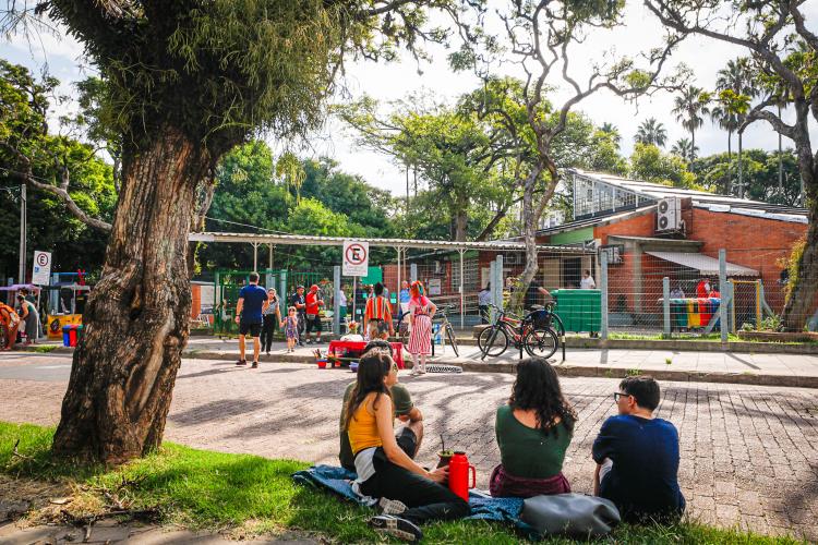 EDUCAÇÃO
