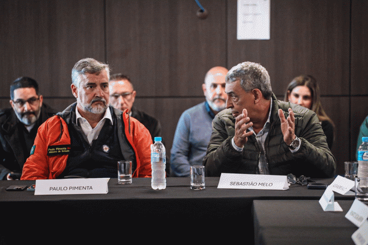 Prefeito pede a ministro solução definitiva para reassentar famílias e concluir segunda ponte do Guaíba