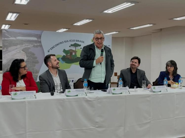 Smamus é homenageada em encontro nacional sobre reconstrução após eventos climáticos