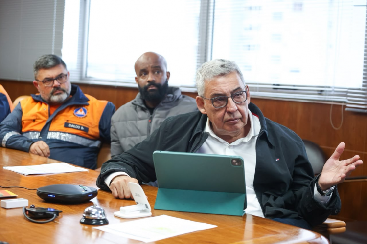Prefeitura mobiliza equipes diante de alerta de chuvas intensas a partir de sexta-feira