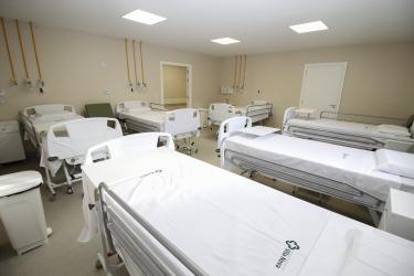 Entrega de 33 novos leitos de retaguarda para o SUS no Hospital Vila Nova.