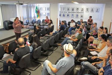 EDUCAÇÃO