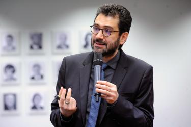 EDUCAÇÃO
