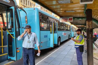 TRANSPORTE E CIRCULAÇÃO TRANSPORTE E CIRCULAÇÃO