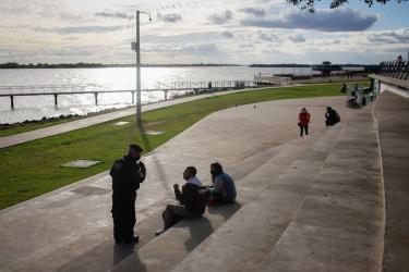 DESENVOLVIMENTO ECONÔMICO