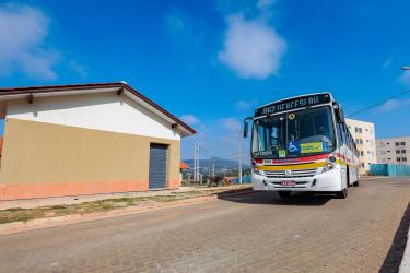 HABITAÇÃO E REGULARIZAÇÃO FUNDIÁRIA