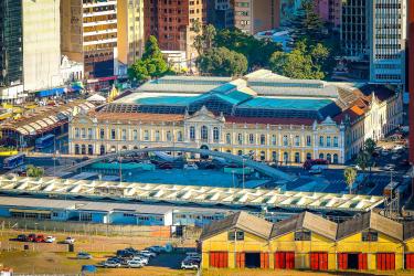 DESENVOLVIMENTO ECONÔMICO E TURISMO