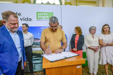 DESENVOLVIMENTO SOCIAL