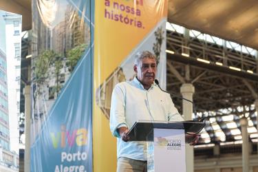DESENVOLVIMENTO ECONÔMICO E TURISMO