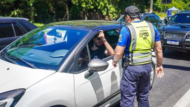 MOBILIDADE URBANA MOBILIDADE URBANA