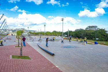 MEIO AMBIENTE URBANISMO E SUSTENTABILIDADE
