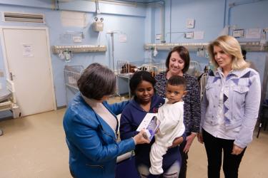 Programa POA Solidária doa 500 espaçadores para hospital