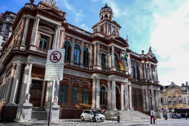 Prefeitura anuncia calendário da folha salarial de setembro