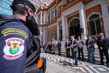 Prefeitura presta homenagem e reconhecimento à Guarda Municipal