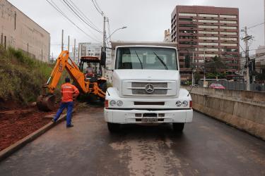 Obras da trincheira da Anita Garibaldi são reiniciadas
