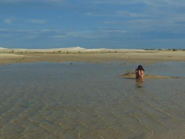Roda de conversa debate o trabalho da artista Cláudia Paim