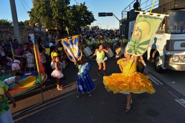 Desfile na Cruzeiro marca abertura do Carnaval Comunitário 2020
