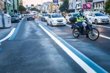 Faixa exclusiva para transporte público na Silva Só entra em operação nesta segunda