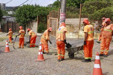 Serviços de capina